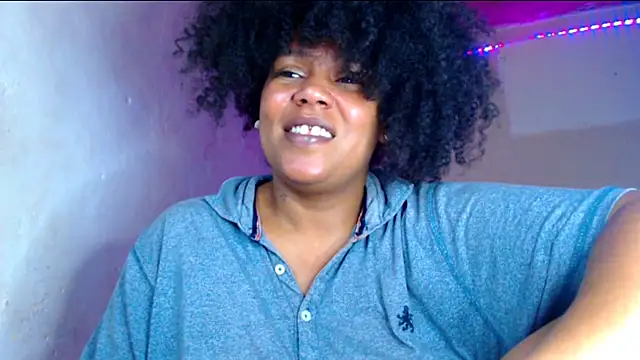 Snapshot of cherry_cleou chatting on 05-23-26, 06:51 cherry cleou online show from 05-23-26, 06:51