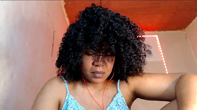 Snapshot of cherry_cleou chatting on 05-26-26, 12:45 cherry cleou online show from 05-26-26, 12:45