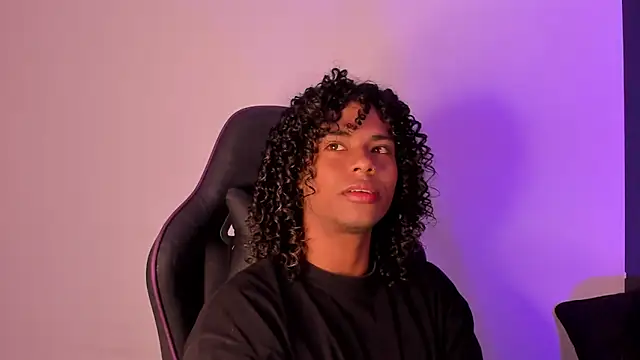 Lucas eevans online show from 01-22-25, 03:51