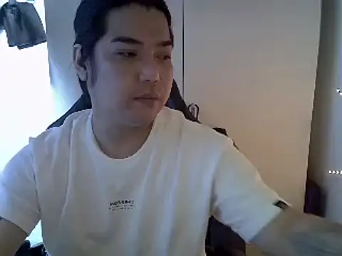 StrawberryWine07 online show from 03-19-25, 02:27