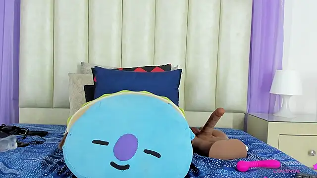 mollieblue69 online show from 12-30-24, 03:24