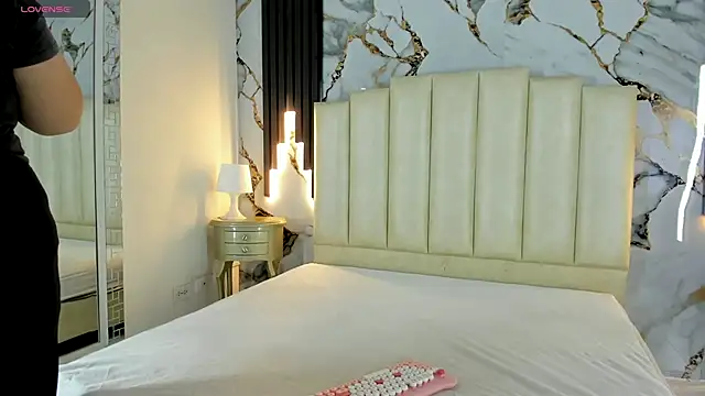 mollieblue69 online show from 09-16-25, 01:01