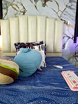 mollieblue69 online show from 02-07-26, 12:53