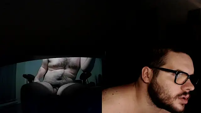 Snapshot of fck_boy123 chatting on 12-17-25, 04:07 fck boy123 online show from 12-17-25, 04:07