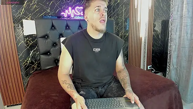 keane lee online show from 11-12-25, 12:27