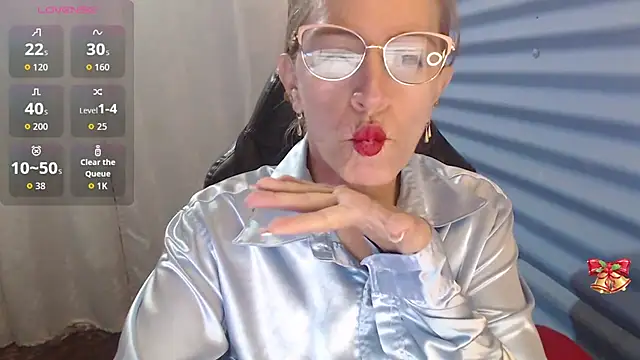 Chayla Ruiz online show from 04-18-26, 09:02