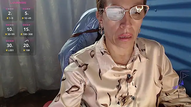 Chayla Ruiz online show from 05-18-26, 01:28