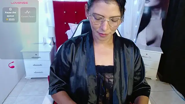 Wanda Milf online show from 01-18-25, 09:45