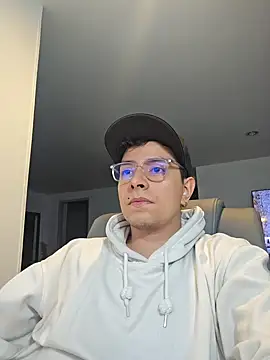 Jhoan saenz online show from 09-20-25, 06:14