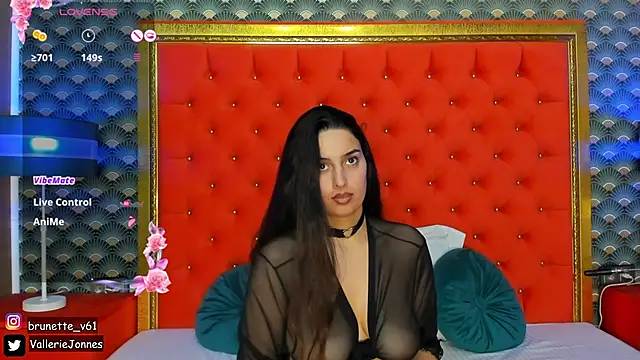 VallerieJones online show from 03-10-25, 02:28