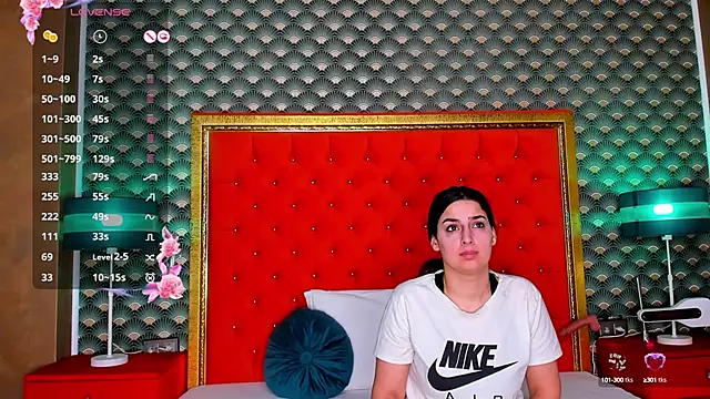 VallerieJones online show from 03-22-25, 03:52