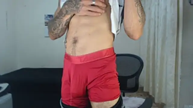 emiliano hottt online show from 04-23-26, 12:29