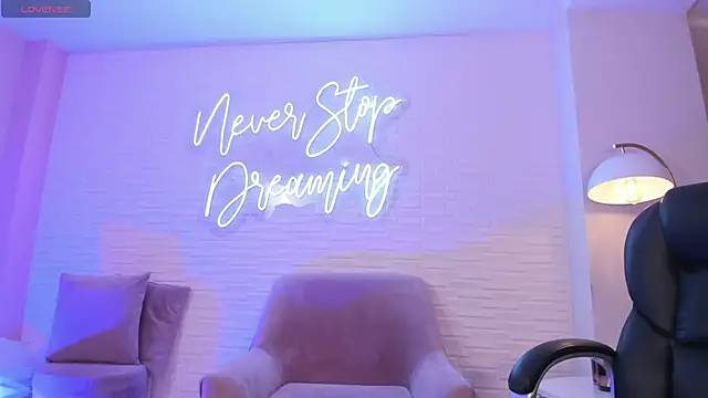 JadeEvansX online show from 01-23-25, 11:58