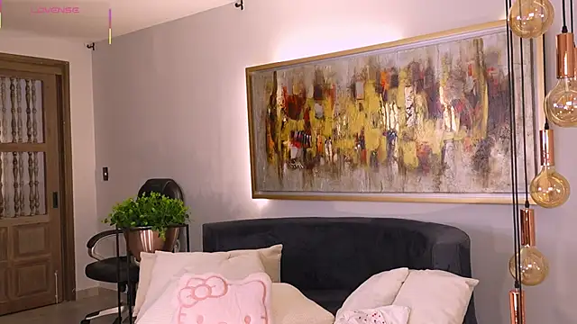 KateSunder online show from 05-13-26, 11:51