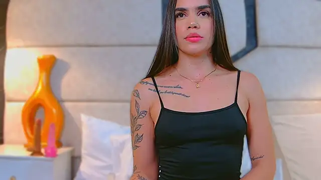 April Cutee online show from 02-19-25, 03:05