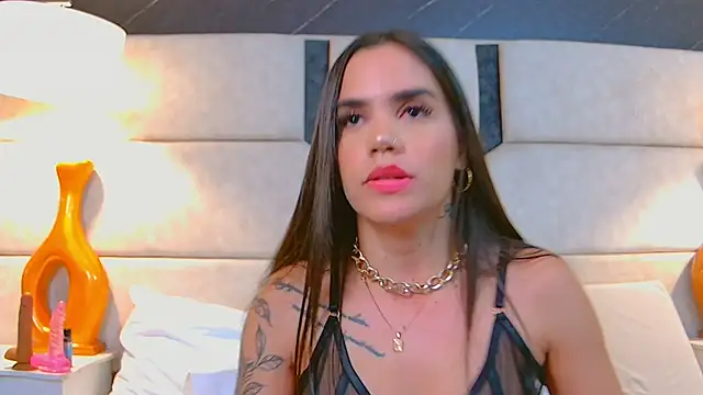 April Cutee online show from 02-26-25, 11:37