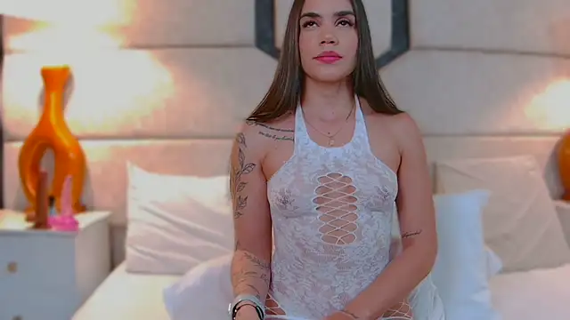 April Cutee online show from 03-15-25, 07:48