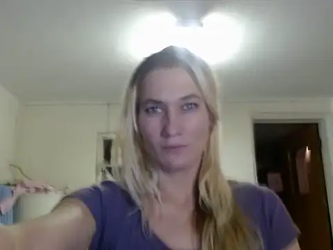 Snapshot of missymilf chatting on 02-12-25, 11:41 missymilf online show from 02-12-25, 11:41