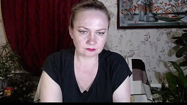 EmilyDoth online show from 05-11-26, 03:40