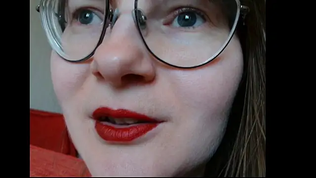 KiraGoldens online show from 05-22-26, 05:47
