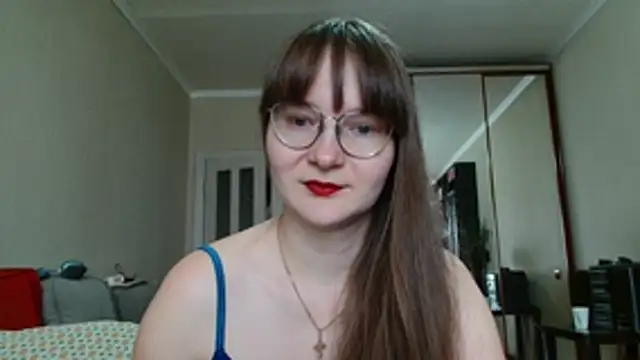 KiraGoldens online show from 06-11-26, 06:33