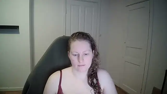 Girlnina-1995 online show from 02-17-25, 11:55