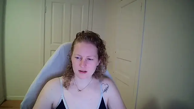 Girlnina-1995 online show from 04-07-26, 07:20