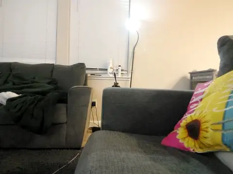 theone11169 online show from 09-30-25, 03:44