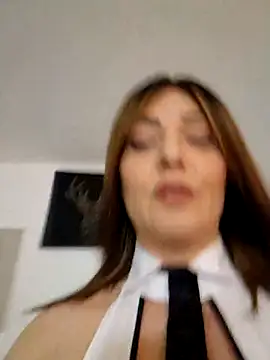 Snapshot of AryaSummersReal chatting on 10-06-25, 07:11 AryaSummersReal online show from 10-06-25, 07:11