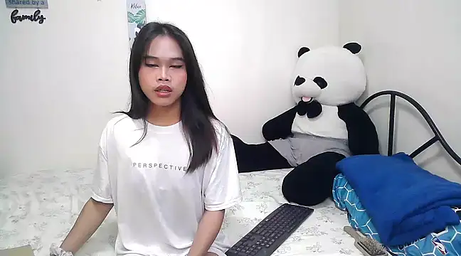 Snapshot of rihanna22 chatting on 03-01-25, 07:08 rihanna22 online show from 03-01-25, 07:08