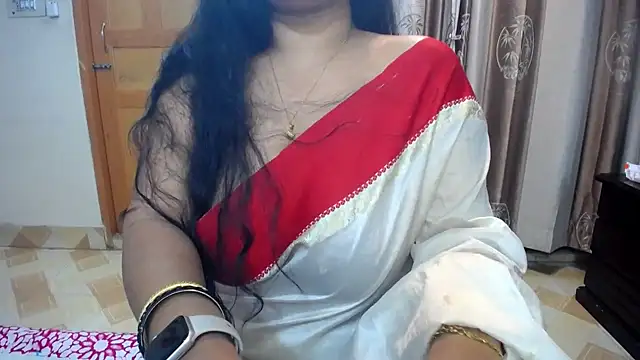 Snapshot of lady_maeda_ chatting on 03-15-25, 10:00 lady maeda online show from 03-15-25, 10:00