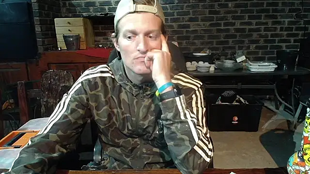 Snapshot of the-billy-blue chatting on 05-20-26, 11:11 the-billy-blue online show from 05-20-26, 11:11
