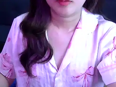 Bee 2k online show from 03-21-26, 03:55