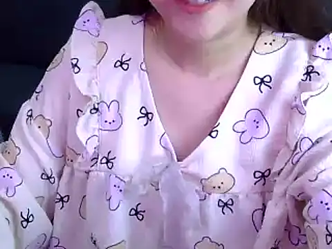 Bee 2k online show from 04-11-26, 04:17