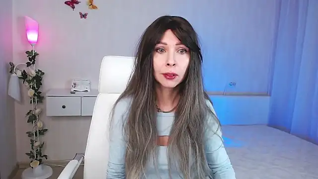 wendifoste online show from 12-17-24, 06:20