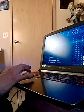 eatmeplease44 online show from 11-22-25, 10:36