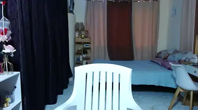 Snapshot of Sensual_rica chatting on 03-12-25, 02:52 Sensual rica online show from 03-12-25, 02:52