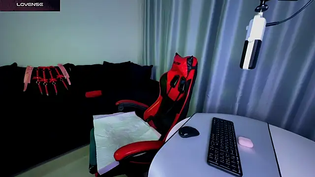 DivineBite online show from 02-19-25, 09:25