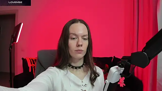 DivineBite online show from 02-11-26, 04:12