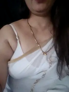 Snapshot of seema4xxxfun chatting on 05-14-26, 06:31 seema4xxxfun online show from 05-14-26, 06:31
