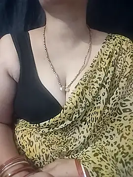 Snapshot of seema4xxxfun chatting on 05-18-26, 06:08 seema4xxxfun online show from 05-18-26, 06:08
