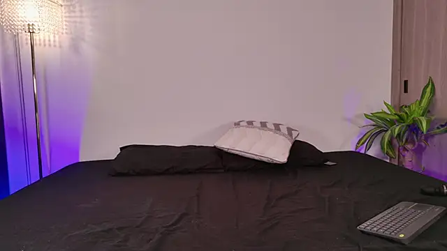 liagirl cute online show from 04-26-26, 06:00