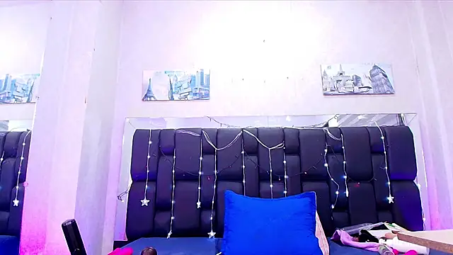 Snapshot of _carolina_fox chatting on 03-15-25, 09:19 carolina fox online show from 03-15-25, 09:19