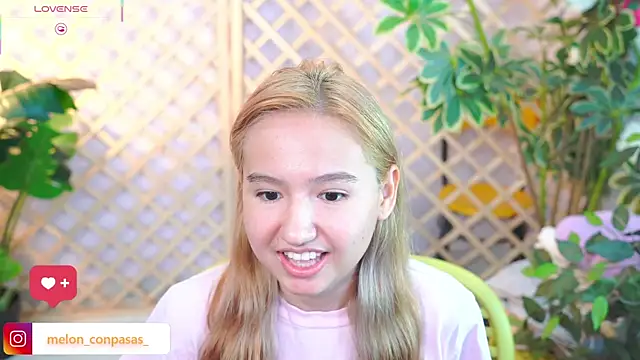 Pinkie Princes online show from 10-26-25, 05:35