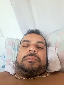 Snapshot of Ben_joseph1976 chatting on 12-17-24, 12:33 Ben joseph1976 online show from 12-17-24, 12:33