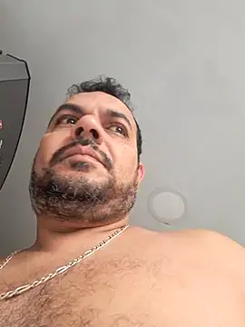 Snapshot of Ben_joseph1976 chatting on 12-20-24, 12:27 Ben joseph1976 online show from 12-20-24, 12:27