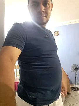 Snapshot of Ben_joseph1976 chatting on 09-08-25, 05:01 Ben joseph1976 online show from 09-08-25, 05:01