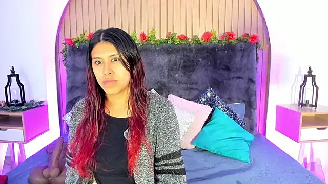 Karlagonzales  online show from 11-09-25, 10:35