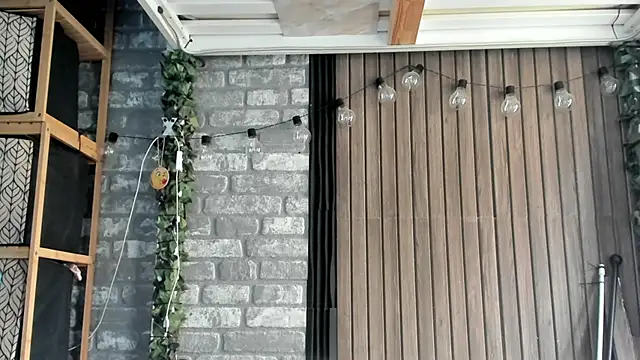 karo123421 online show from 09-29-25, 07:02