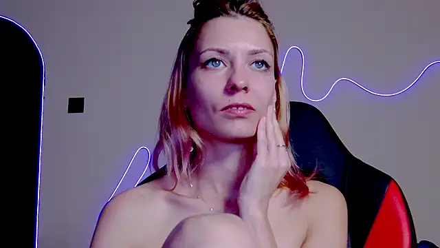 karo123421 online show from 10-30-25, 08:31